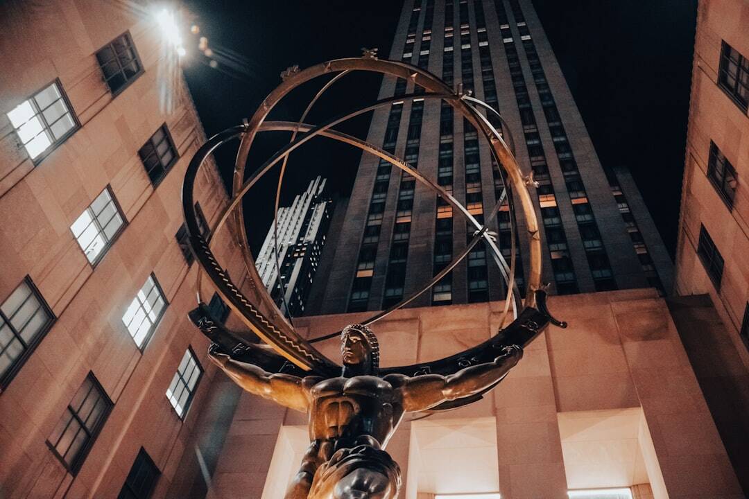 Atlas at Rockefeller Center holding the private credit world on his shoulders